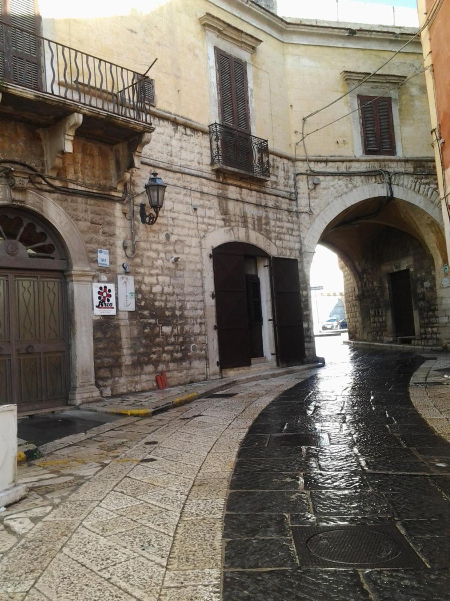 Arco' B&B Trani Cattedrale Εξωτερικό φωτογραφία