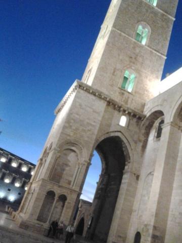 Arco' B&B Trani Cattedrale Εξωτερικό φωτογραφία